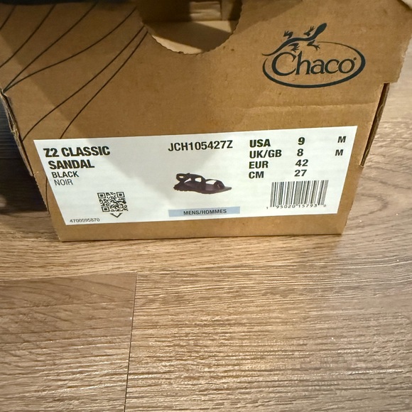 NIB Chaco Z/Cloud Adjustable Strap Cushioned Sandals Men Size 9 Women Size 10.5